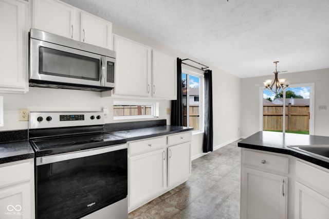 780 Mountain Pine Drive, Greenwood, IN 46143
