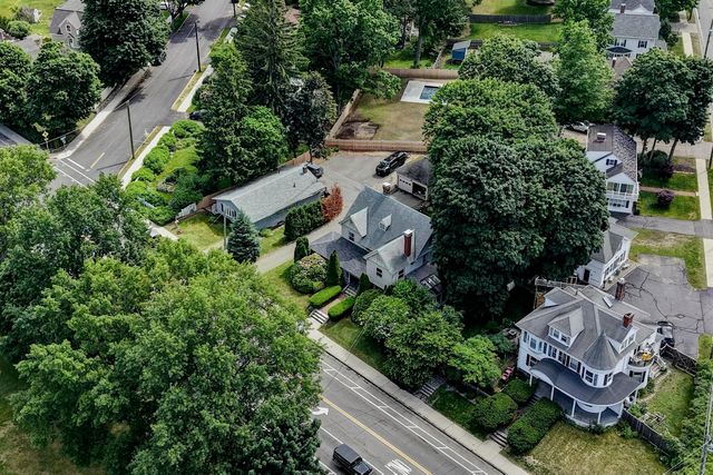 151 Lafayette Rd Apt 1, Portsmouth, NH 03801