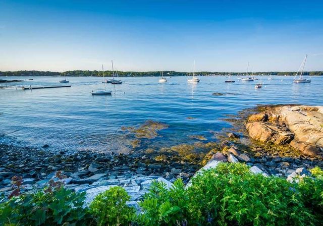 151 Lafayette Rd Apt 1, Portsmouth, NH 03801