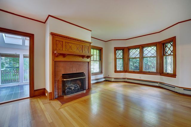 151 Lafayette Rd Apt 1, Portsmouth, NH 03801