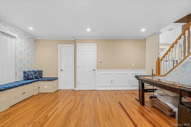 626 Caledonia Road, Dix Hills, NY 11746