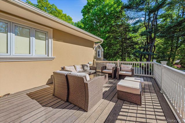 626 Caledonia Road, Dix Hills, NY 11746