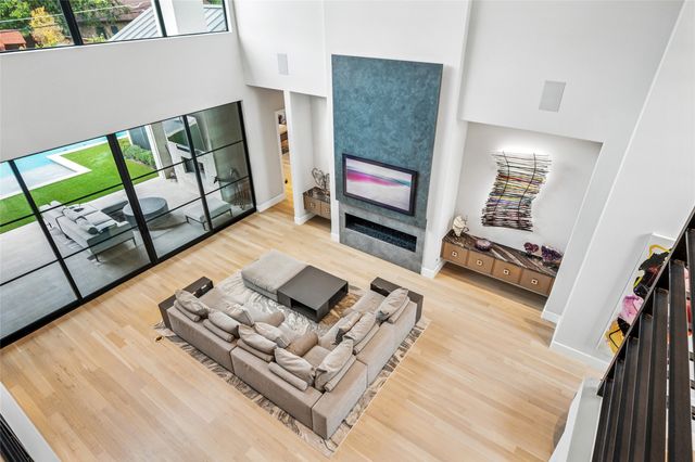 6307 Lavendale Avenue, Dallas, TX 75230