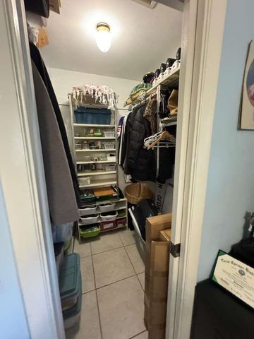 1726 NW 82nd Ave, Coral Springs, FL 33071