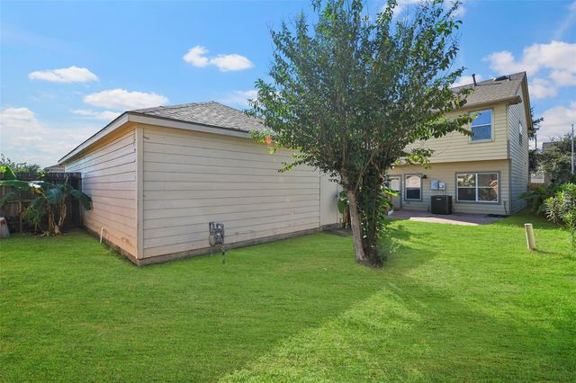 9718 Coyote Creek Drive, Houston, TX 77095