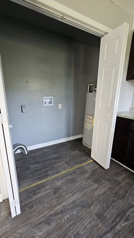 1503 Sunshine Dr, Clarksville, TN 37042