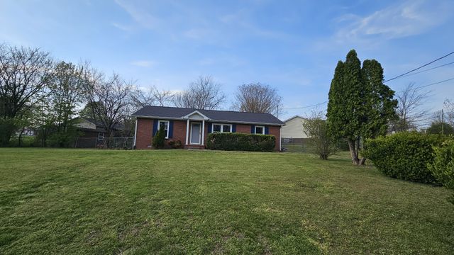 1503 Sunshine Dr, Clarksville, TN 37042