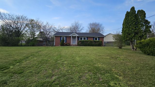 1503 Sunshine Dr, Clarksville, TN 37042
