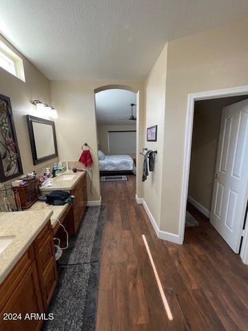 8756 W Rockwood Drive, Peoria, AZ 85382