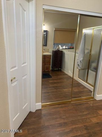 8756 W Rockwood Drive, Peoria, AZ 85382