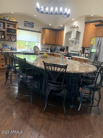 8756 W Rockwood Drive, Peoria, AZ 85382