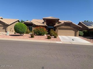 8756 W Rockwood Drive, Peoria, AZ 85382