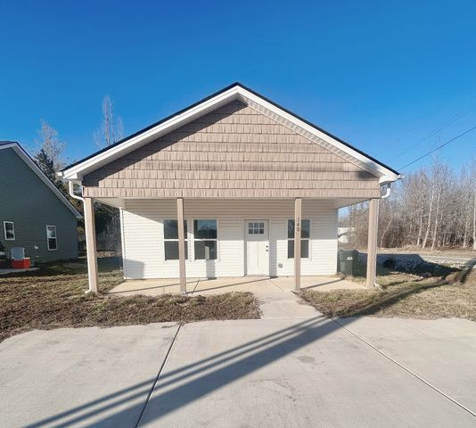 140 Eno Rd, Dickson, TN 37055