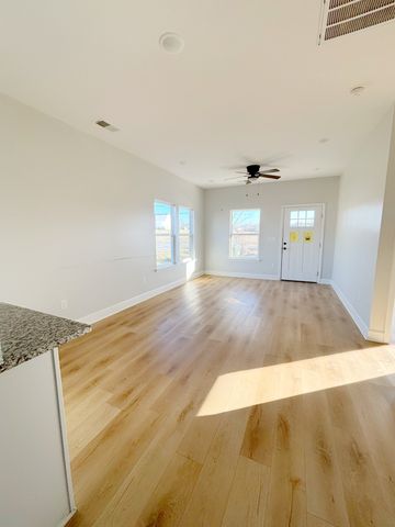 140 Eno Rd, Dickson, TN 37055