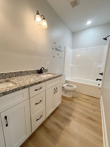 140 Eno Rd, Dickson, TN 37055