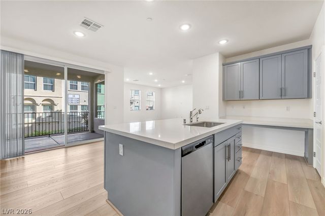 2555 Hampton Road 10108, Henderson, NV 89052