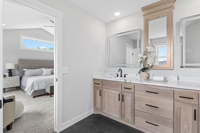 19750 Alamo Street NE, East Bethel, MN 55011