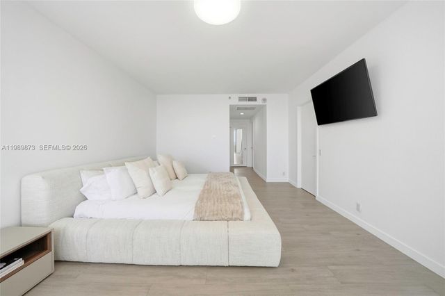 3801 NE 207th St 1203, Aventura, FL 33180