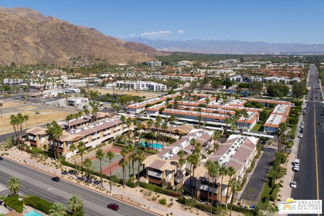 470 S Calle Encilia B13, Palm Springs, CA 92262