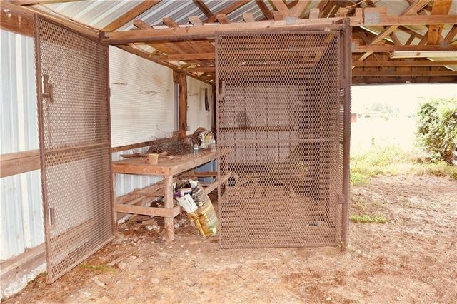 1409 Antioch RD, Paige, TX 78659