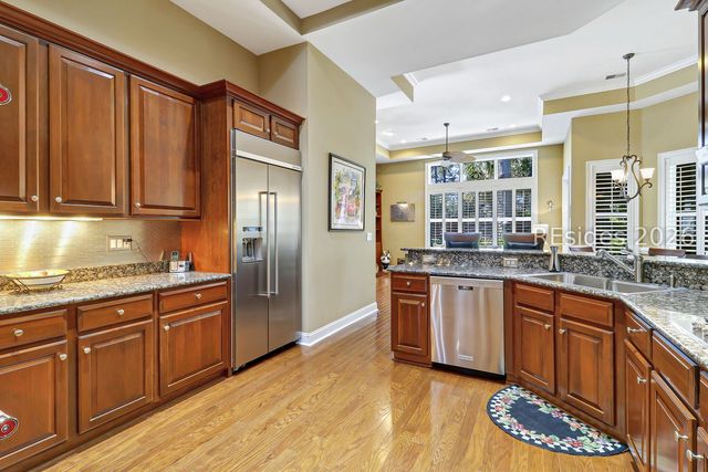 6 W Kershaw Dr, Bluffton, SC 29910