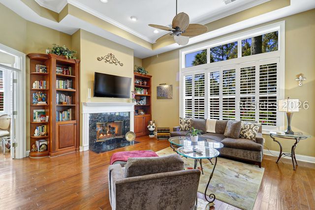 6 W Kershaw Dr, Bluffton, SC 29910