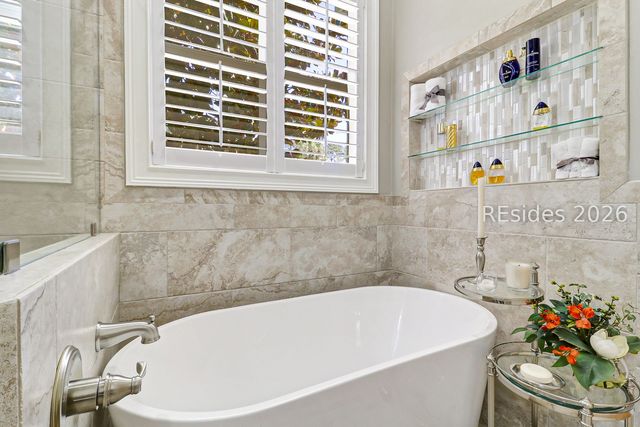 6 W Kershaw Dr, Bluffton, SC 29910