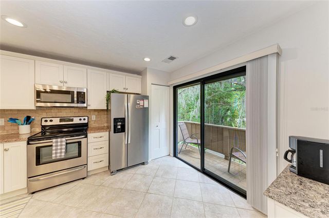 1709 CLOWER CREEK DRIVE 205, Sarasota, FL 34231