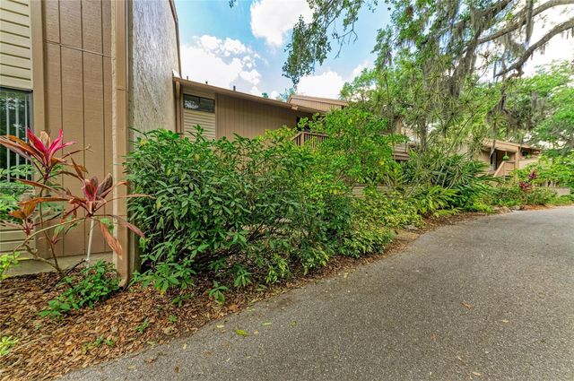 1709 CLOWER CREEK DRIVE 205, Sarasota, FL 34231
