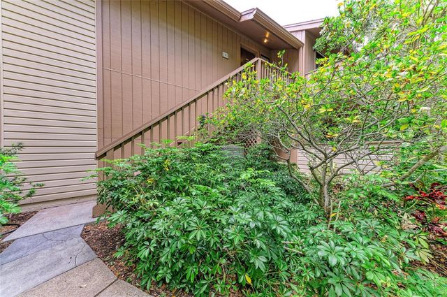 1709 CLOWER CREEK DRIVE 205, Sarasota, FL 34231