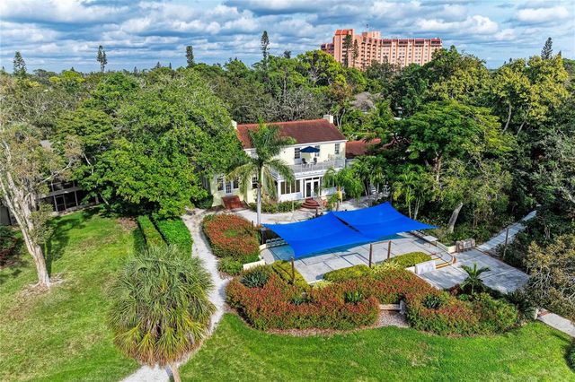 1709 CLOWER CREEK DRIVE 205, Sarasota, FL 34231