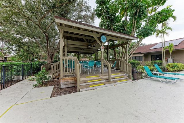 1709 CLOWER CREEK DRIVE 205, Sarasota, FL 34231