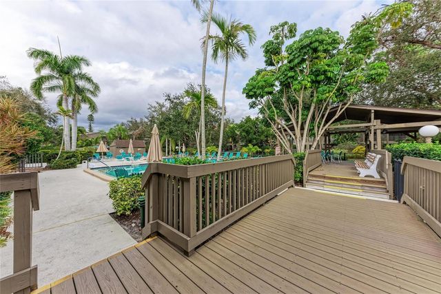 1709 CLOWER CREEK DRIVE 205, Sarasota, FL 34231