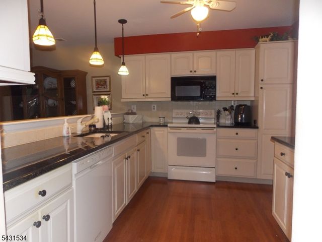 281 Abbey Dr, Franklin Twp., NJ 08873