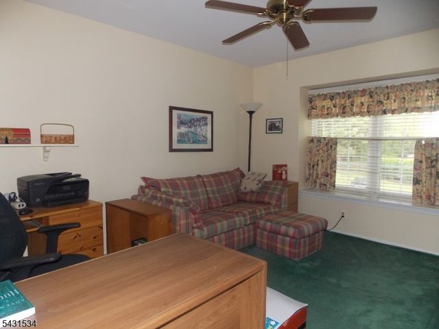 281 Abbey Dr, Franklin Twp., NJ 08873