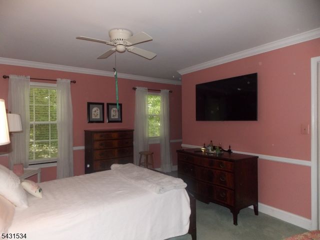 281 Abbey Dr, Franklin Twp., NJ 08873
