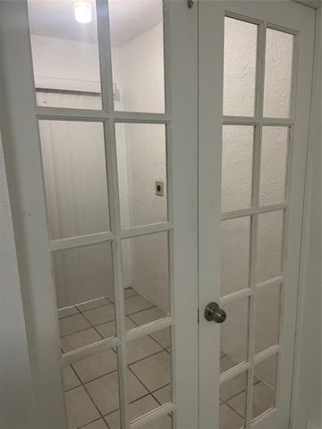 7520 SW 153rd Place, Miami, FL 33193