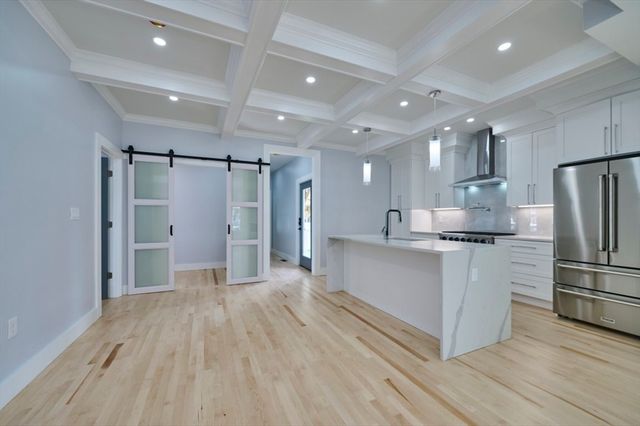 97 Oakton Ave A, Boston, MA 02122