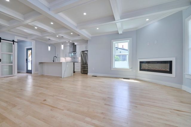 97 Oakton Ave A, Boston, MA 02122