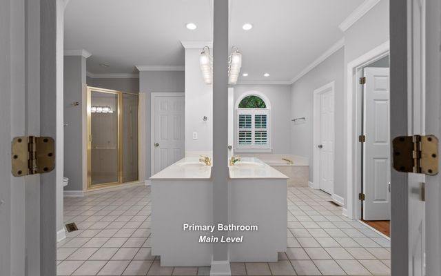 12 Mountain Orchard Path, Signal Mountain, TN 37377