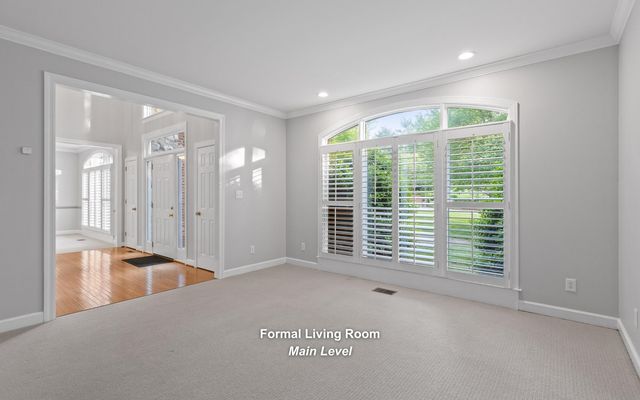 12 Mountain Orchard Path, Signal Mountain, TN 37377