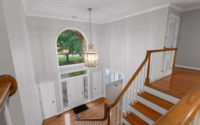 12 Mountain Orchard Path, Signal Mountain, TN 37377