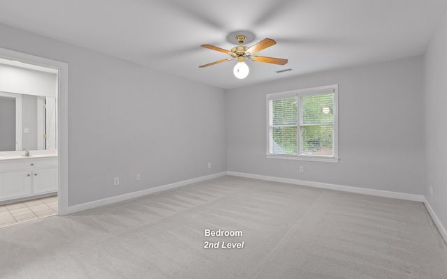 12 Mountain Orchard Path, Signal Mountain, TN 37377