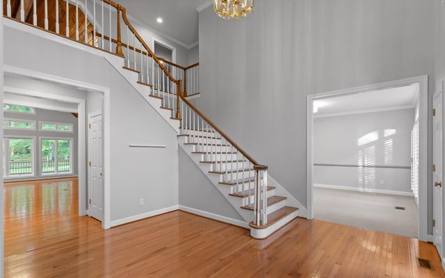 12 Mountain Orchard Path, Signal Mountain, TN 37377