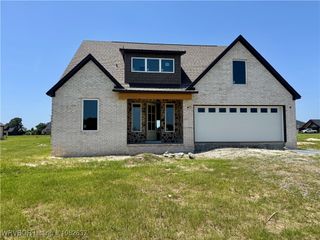 509 Dutton Court, Barling, AR 72923