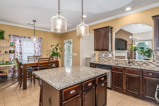 9242 Ashford Park Court, Montgomery, AL 36117