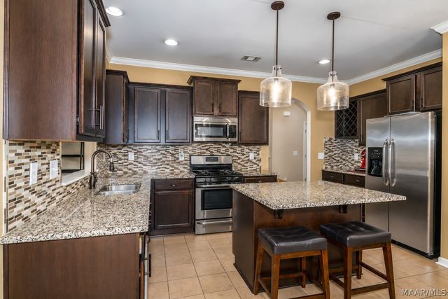 9242 Ashford Park Court, Montgomery, AL 36117