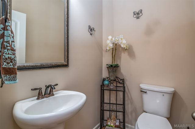 9242 Ashford Park Court, Montgomery, AL 36117
