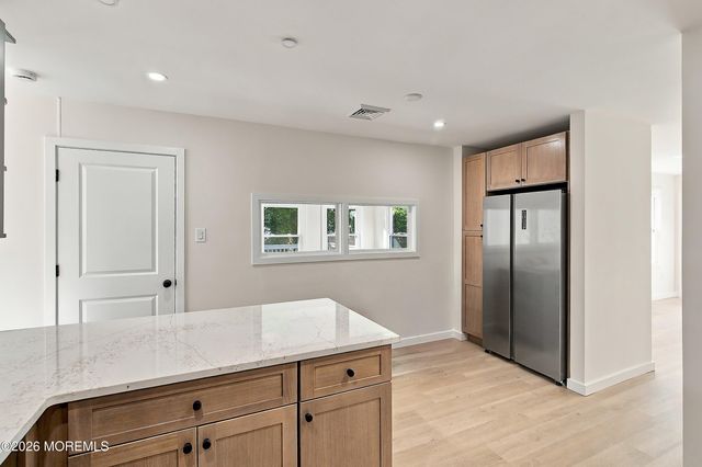 121 Lake Winnepesaukee Drive, Little Egg Harbor, NJ 08087