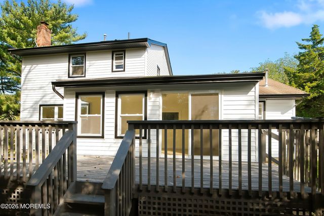 121 Lake Winnepesaukee Drive, Little Egg Harbor, NJ 08087